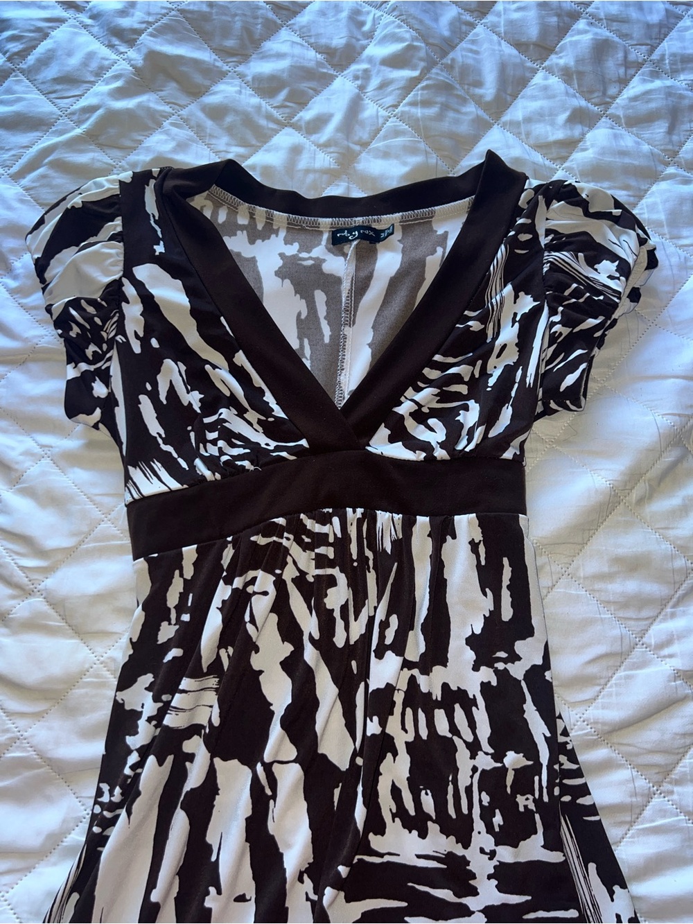 Brown & White V-Neck Printed Dress